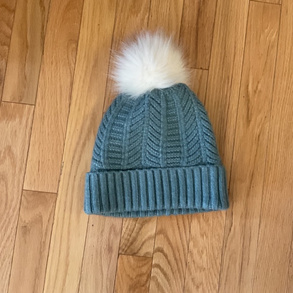 Love & Lore Scarf, Mittens, Toque/Beanie - Blue winter accessories - Picture 14 of 16